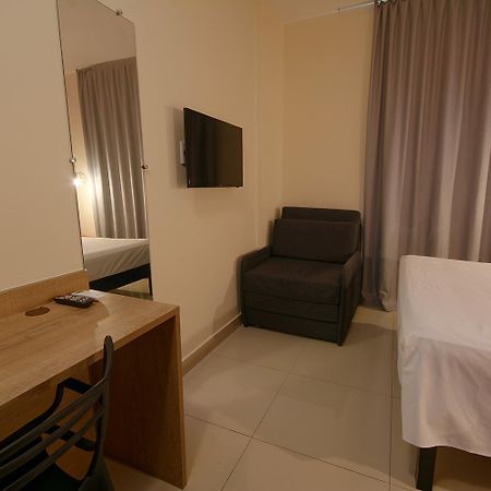 Golden Tower Express Franca By Fenix Hoteis Exterior foto