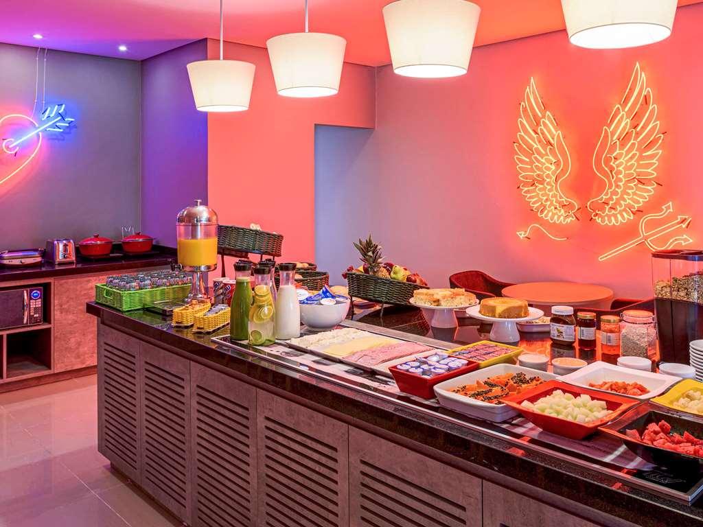 Golden Tower Express Franca By Fenix Hoteis Restaurant foto